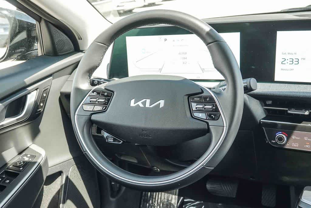 Thumbnail: 2024 Kia EV6 - 14