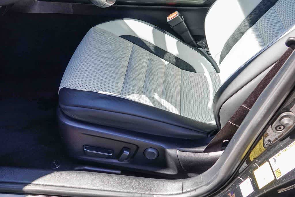 Thumbnail: 2023 Lexus IS - 20