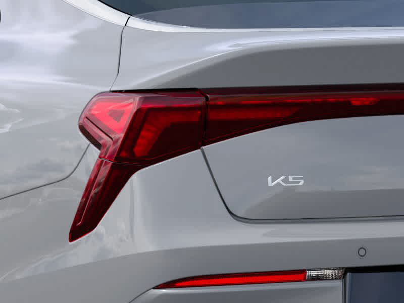 Thumbnail: 2026 Kia K5 - 11