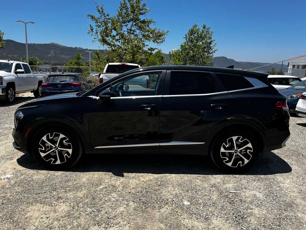 2023 Kia Sportage EX 8
