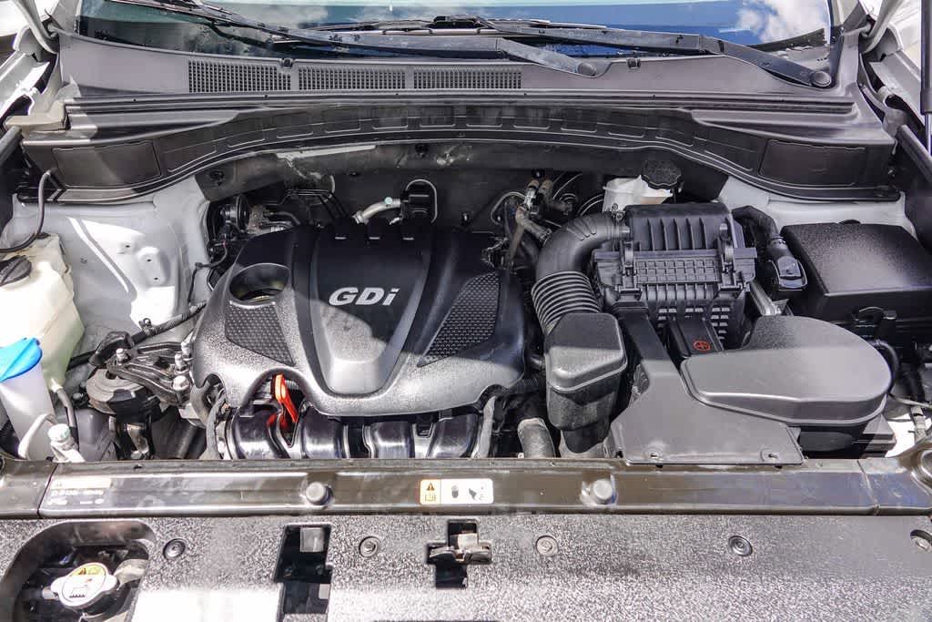 Thumbnail: 2013 Hyundai Santa Fe - 26