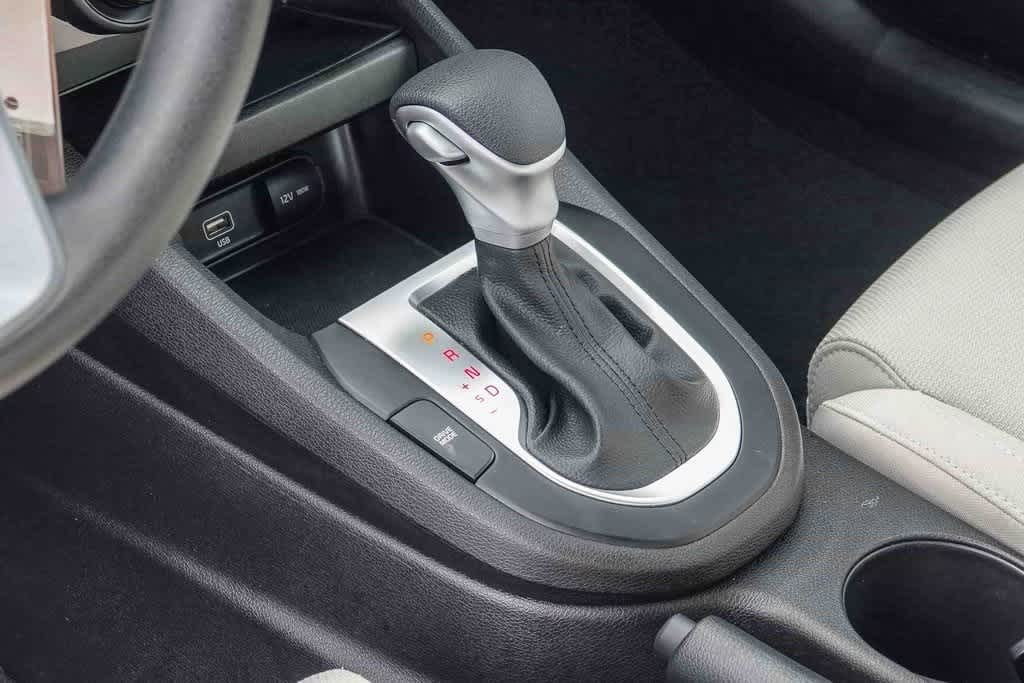 Thumbnail: 2023 Kia Forte - 20