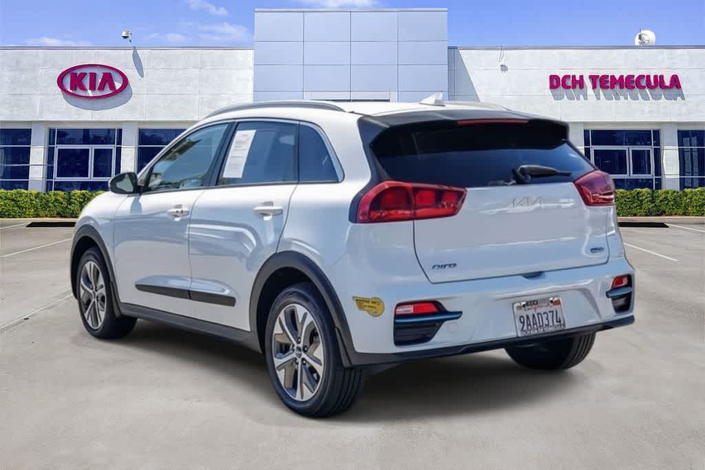 Thumbnail: 2022 Kia Niro - 6