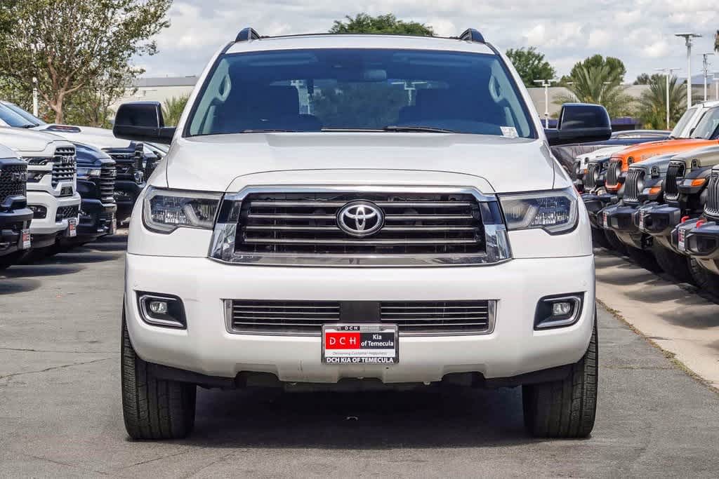 2018 Toyota Sequoia SR5 TRD Sport photo 2