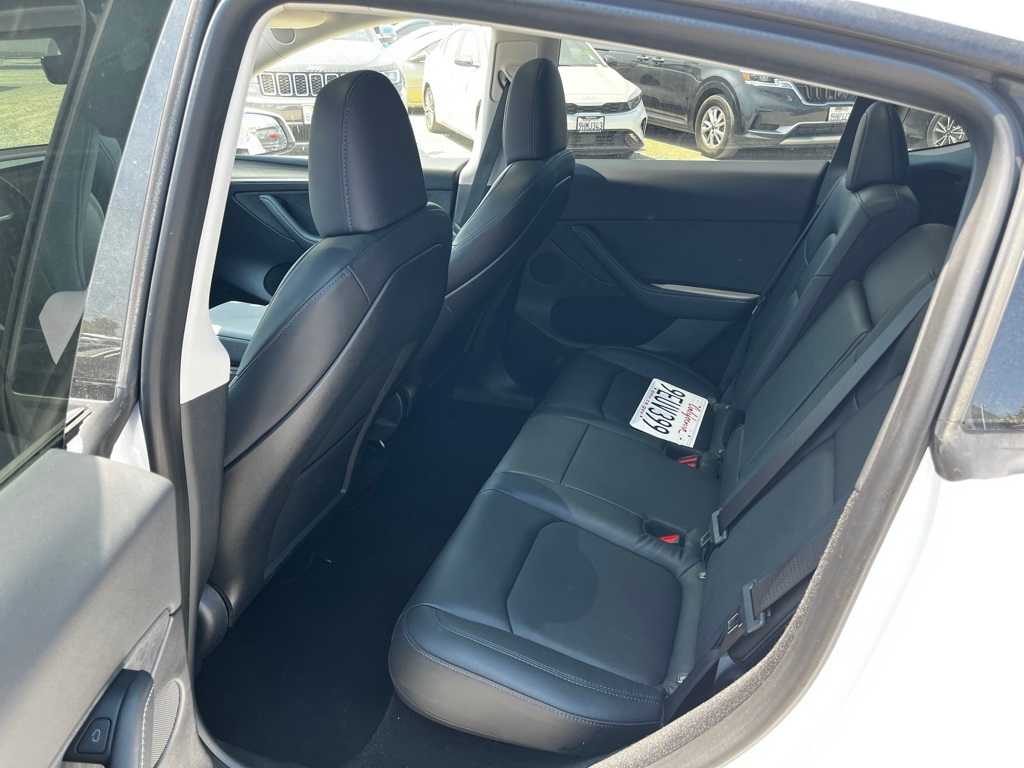 Thumbnail: 2023 Tesla Model Y - 12