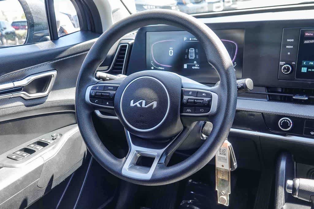 Thumbnail: 2023 Kia Sportage - 13