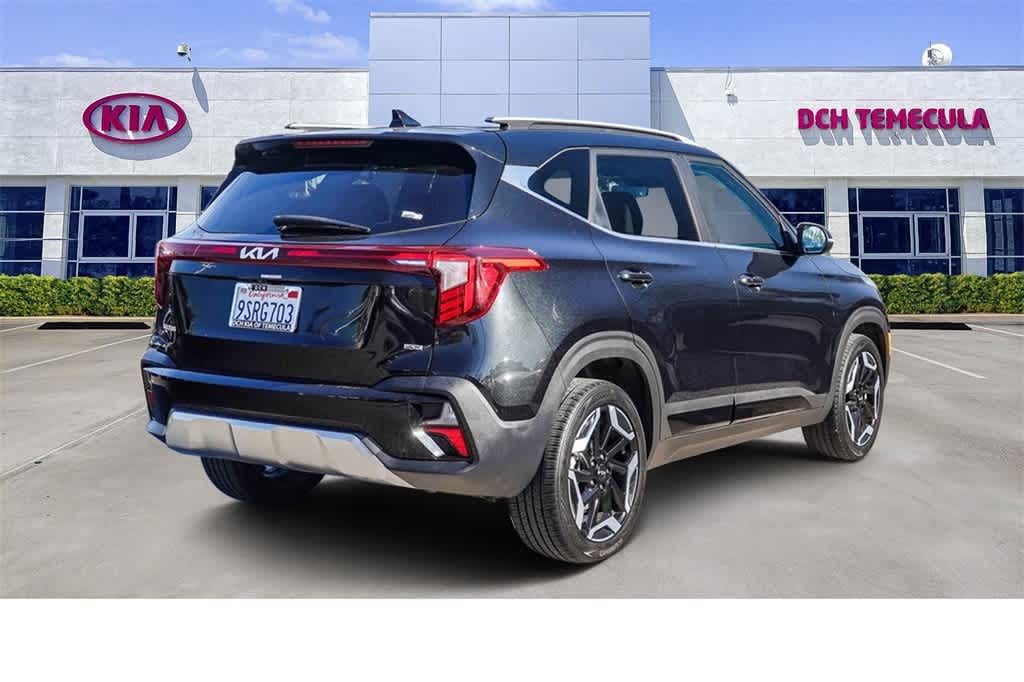 Thumbnail: 2024 Kia Seltos - 4