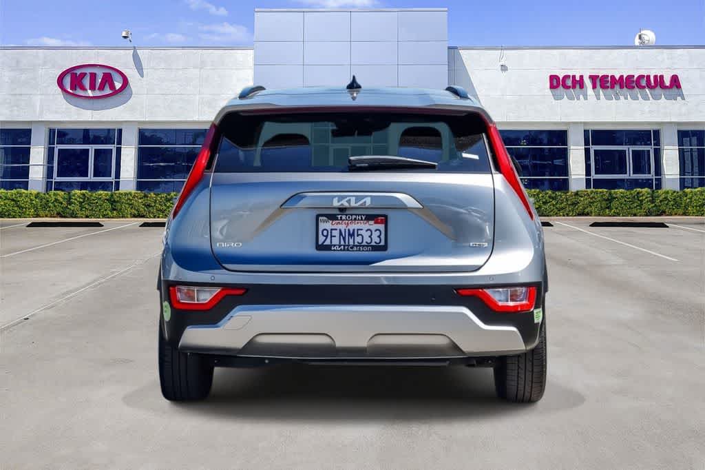 2023 Kia Niro Plug-In Hybrid EX photo 4
