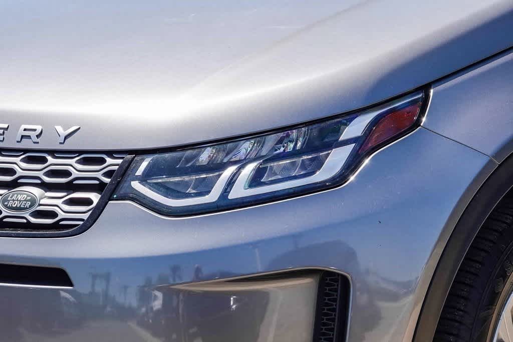 Thumbnail: 2021 Land Rover Discovery Sport - 8