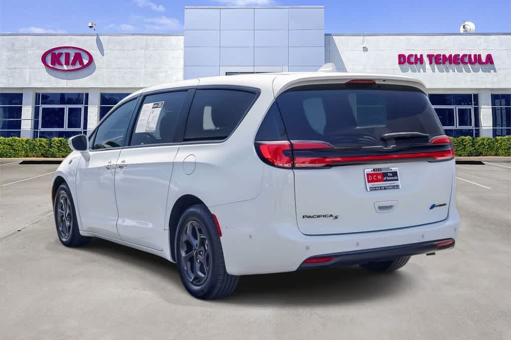 Thumbnail: 2022 Chrysler Pacifica - 6