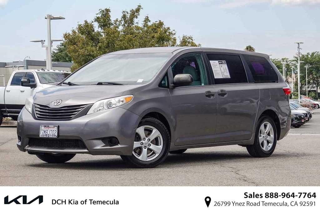 2015 Toyota Sienna L -
                  Temecula, CA