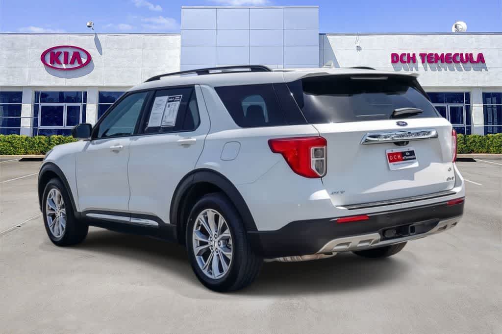 Thumbnail: 2021 Ford Explorer - 6