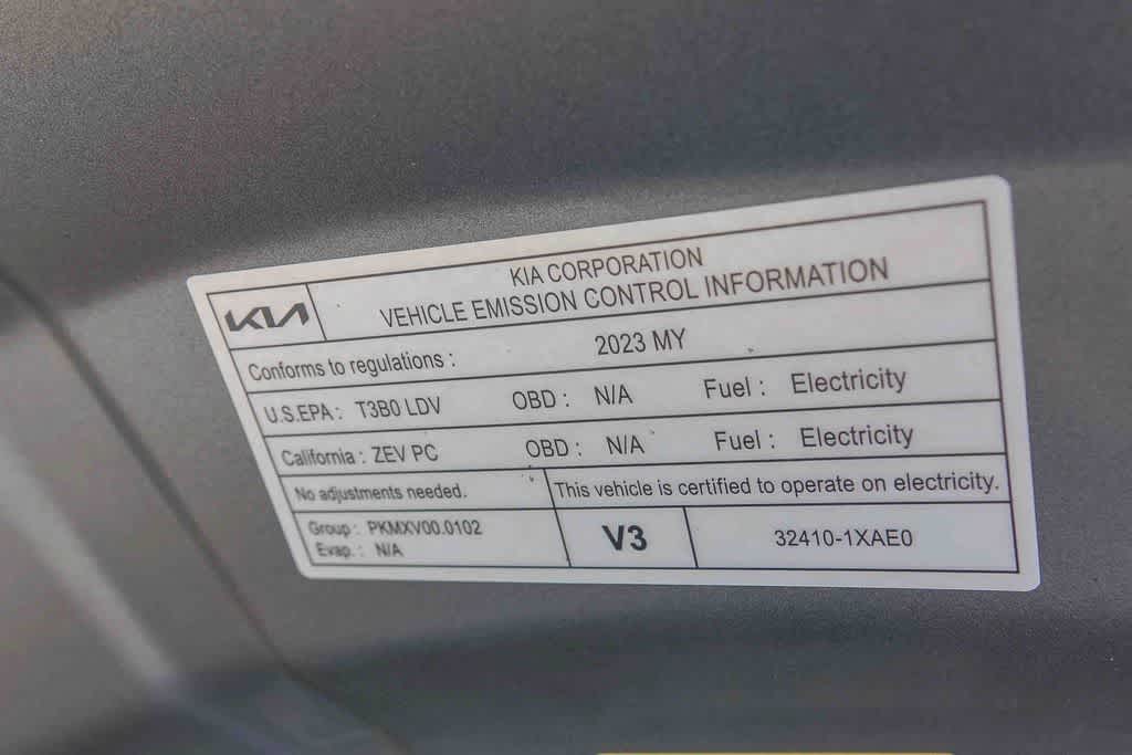 Thumbnail: 2023 Kia EV6 - 27
