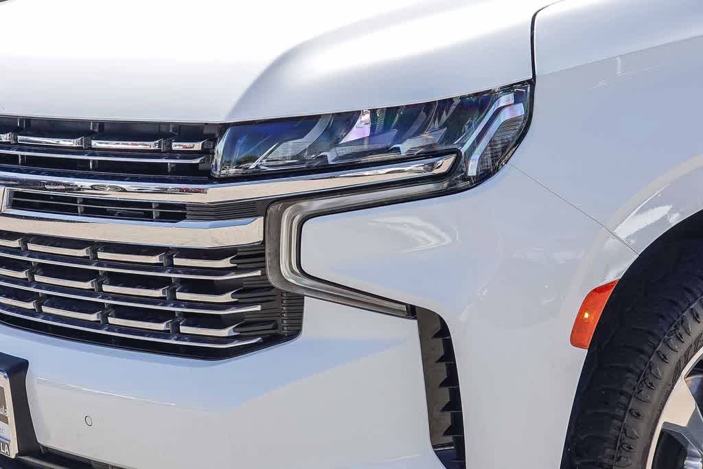 Thumbnail: 2022 Chevrolet Suburban - 8