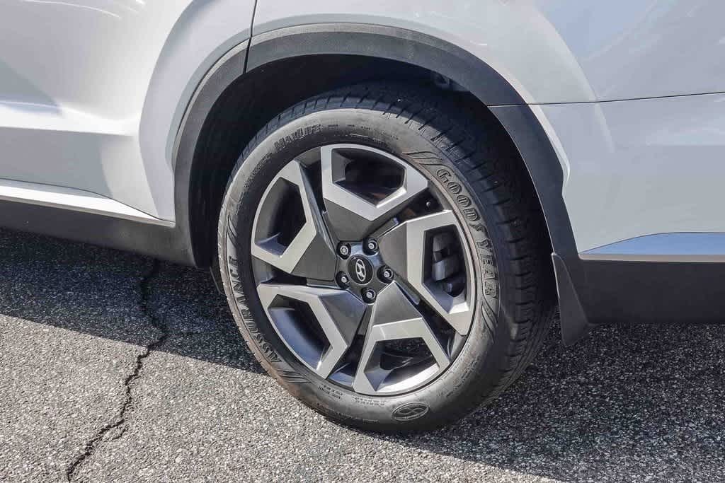 Thumbnail: 2023 Hyundai Palisade - 8