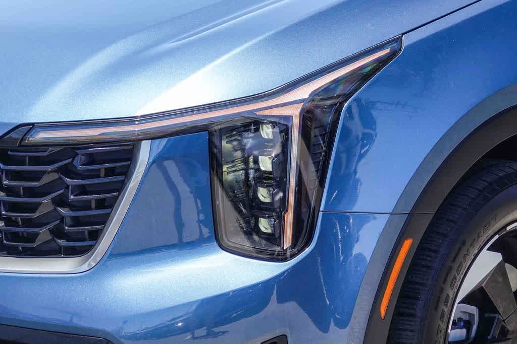 Thumbnail: 2025 Kia Sorento - 8