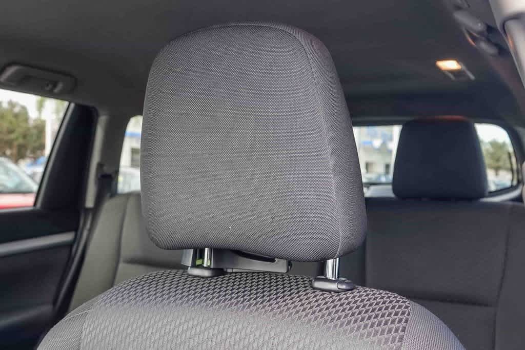 Thumbnail: 2019 Toyota Highlander - 22