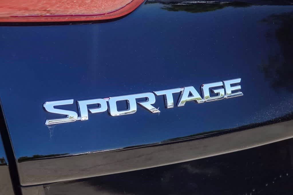 2022 Kia Sportage LX 11