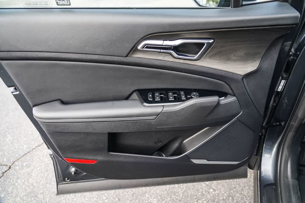 Thumbnail: 2025 Kia Sportage - 21