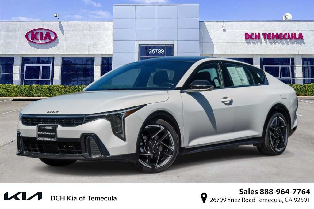 2025 Kia K4