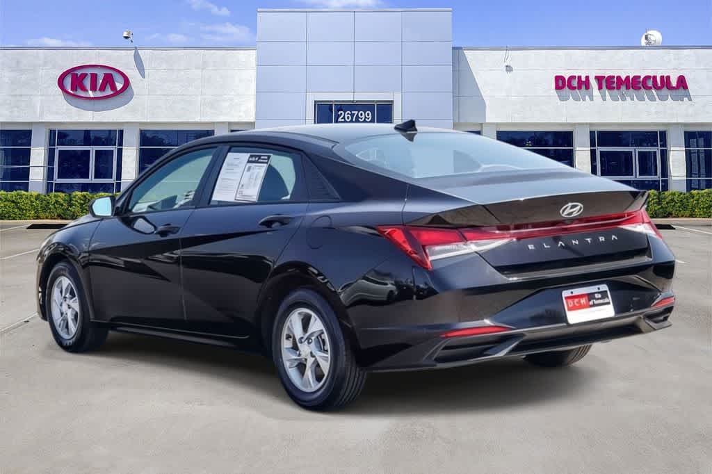 Thumbnail: 2022 Hyundai Elantra - 6