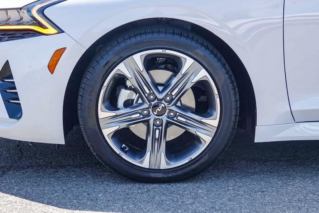 Thumbnail: 2022 Kia K5 - 10