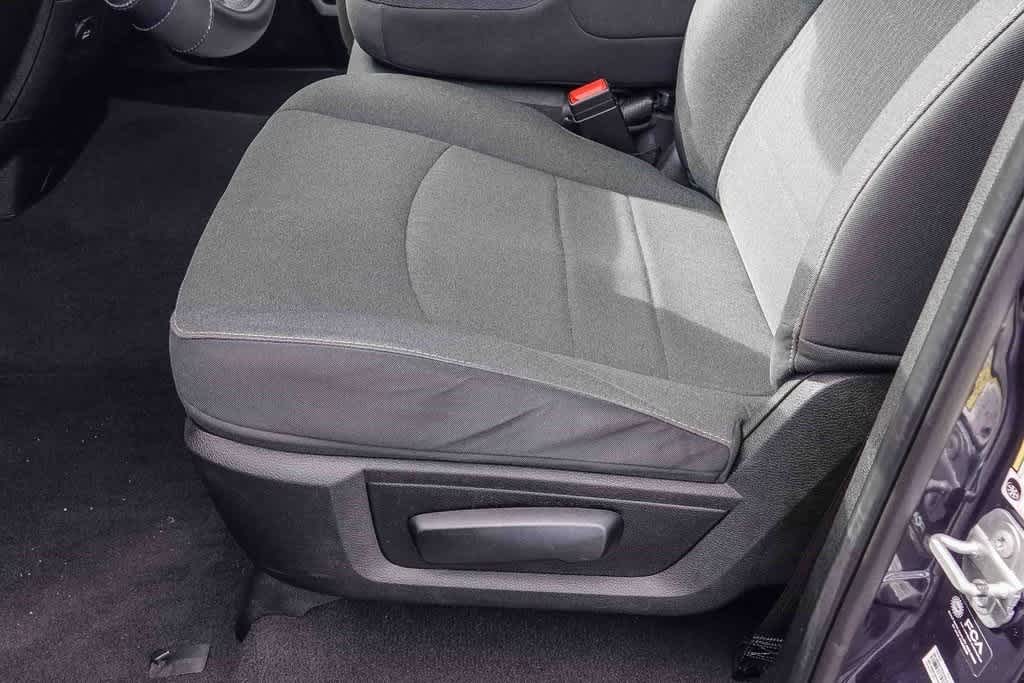 Thumbnail: 2021 RAM 1500 Classic - 20