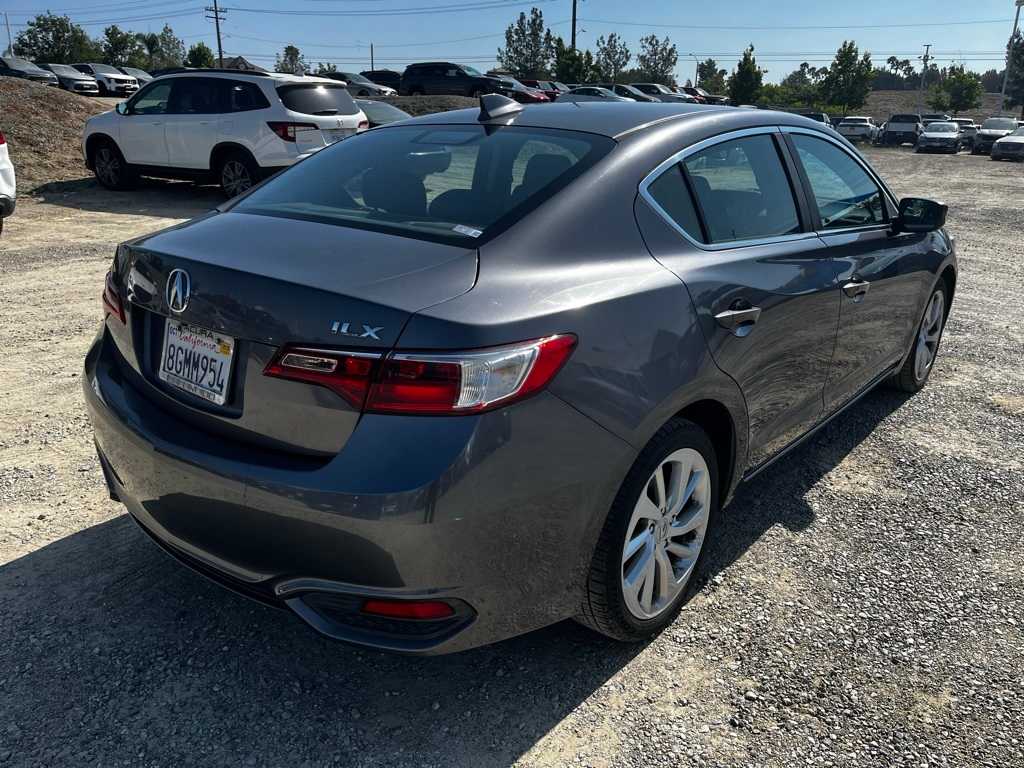 Thumbnail: 2018 Acura ILX - 3
