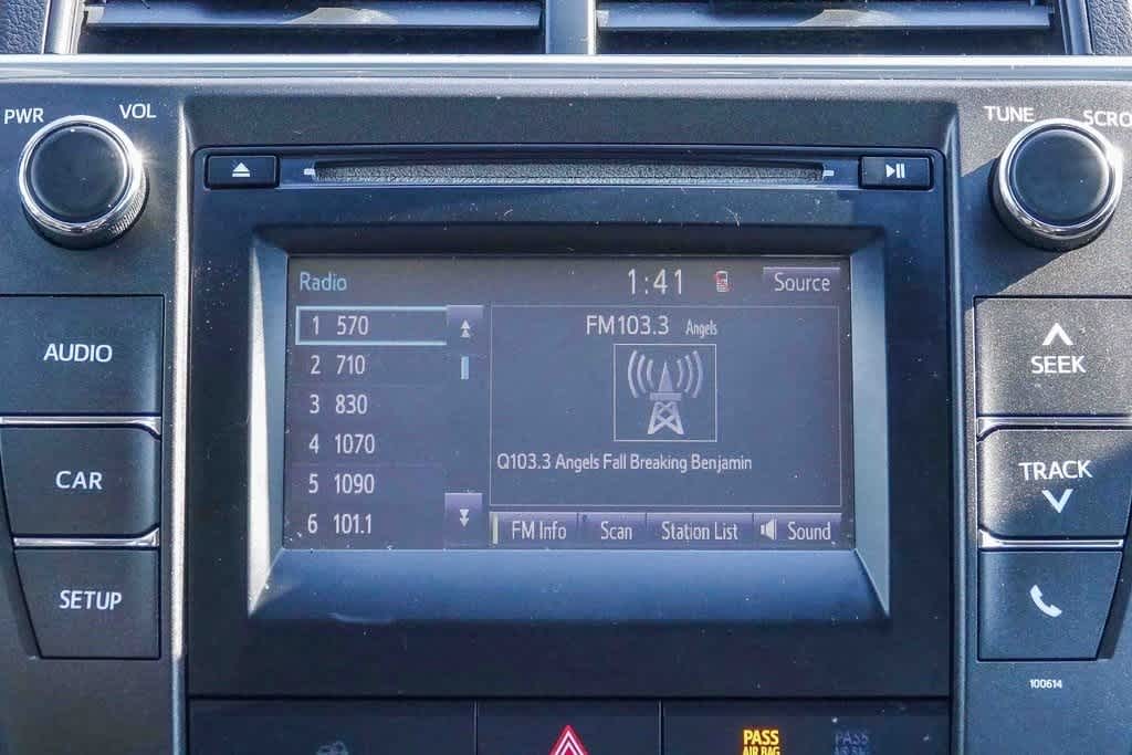 Thumbnail: 2017 Toyota Camry - 12