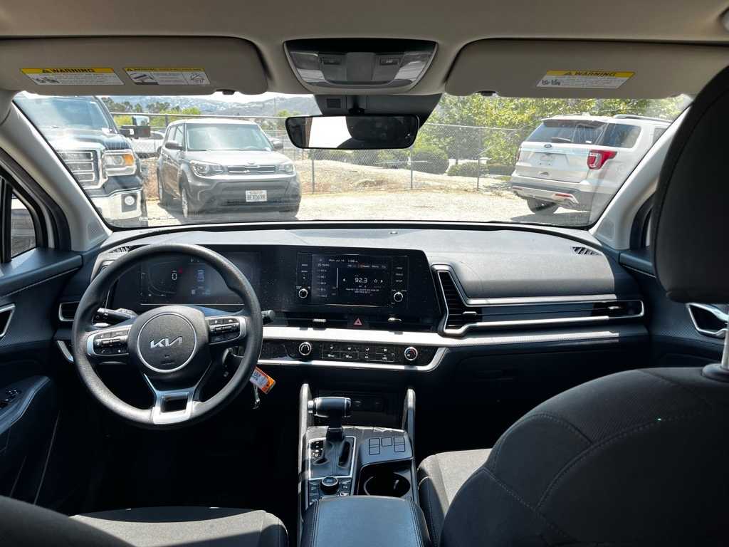 Thumbnail: 2023 Kia Sportage - 20
