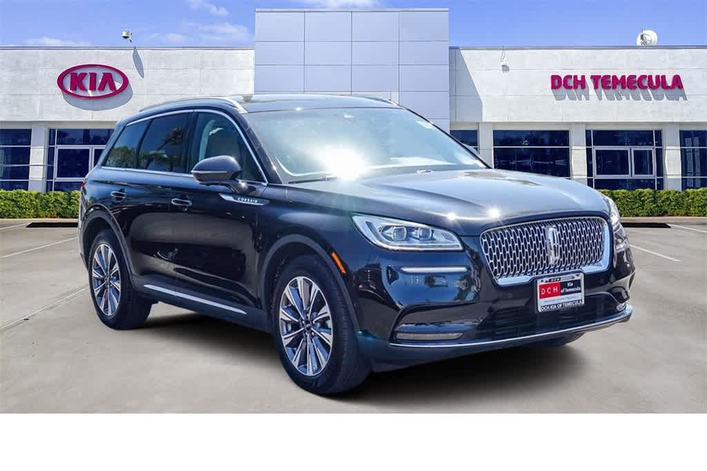 Thumbnail: 2020 Lincoln Corsair - 3