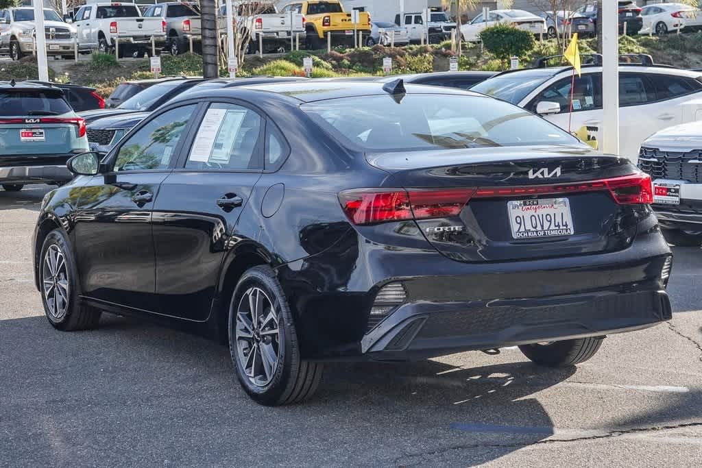 Thumbnail: 2024 Kia Forte - 6