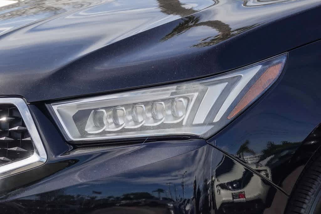 Thumbnail: 2019 Acura MDX - 8