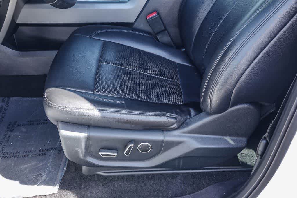 Thumbnail: 2019 Ford Expedition - 20