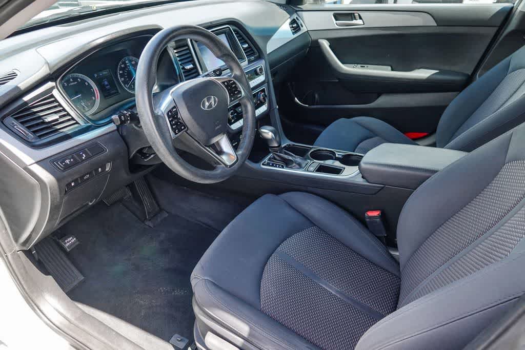 Thumbnail: 2018 Hyundai Sonata - 16