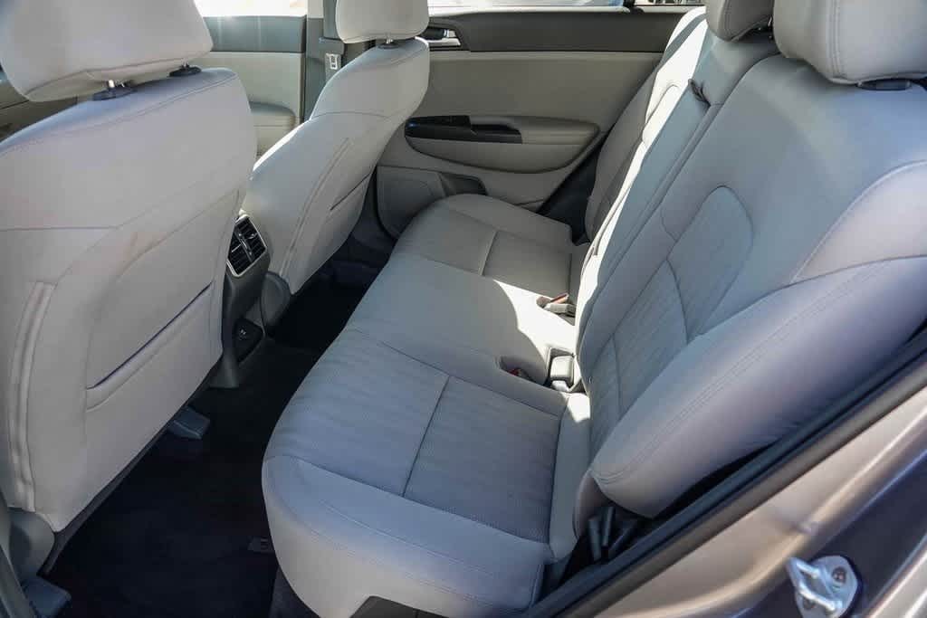 Thumbnail: 2017 Kia Sportage - 18