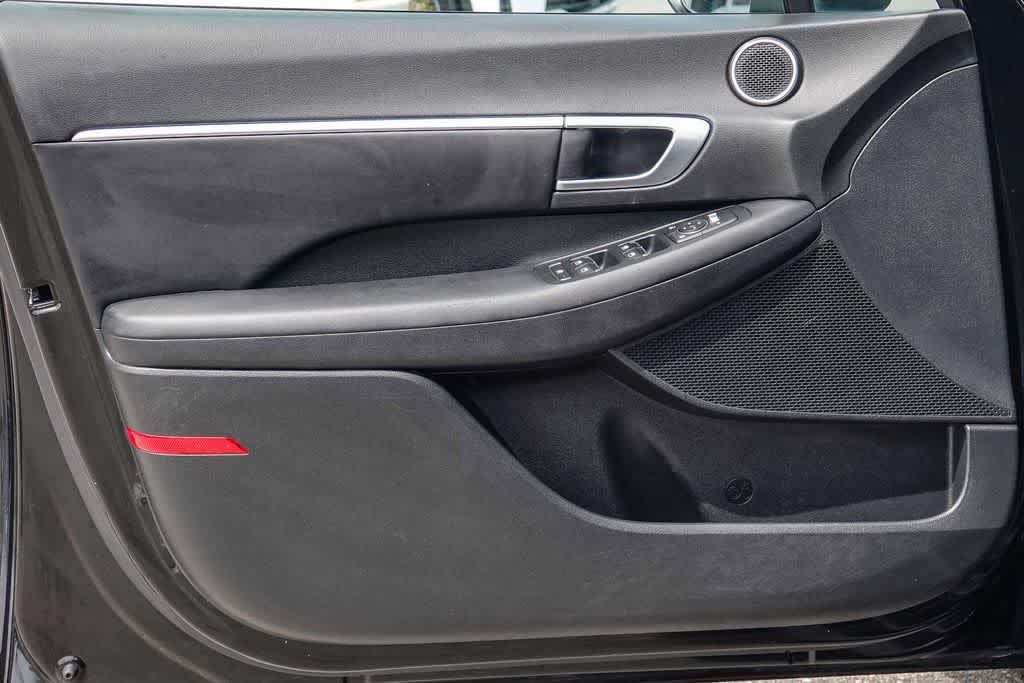 Thumbnail: 2020 Hyundai Sonata - 19