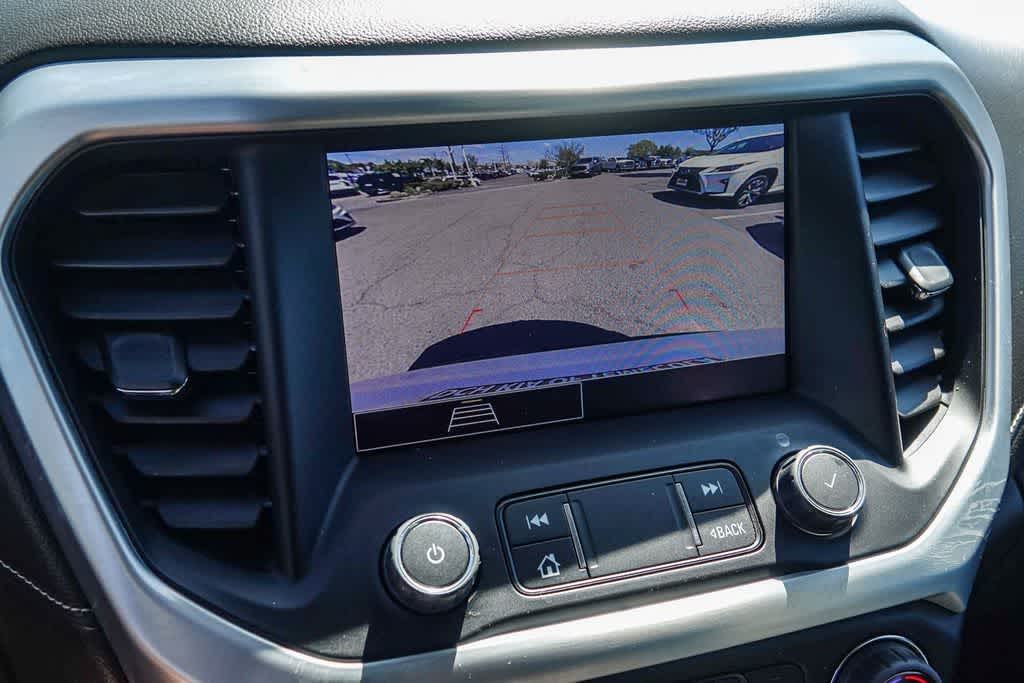 Thumbnail: 2023 GMC Acadia - 22