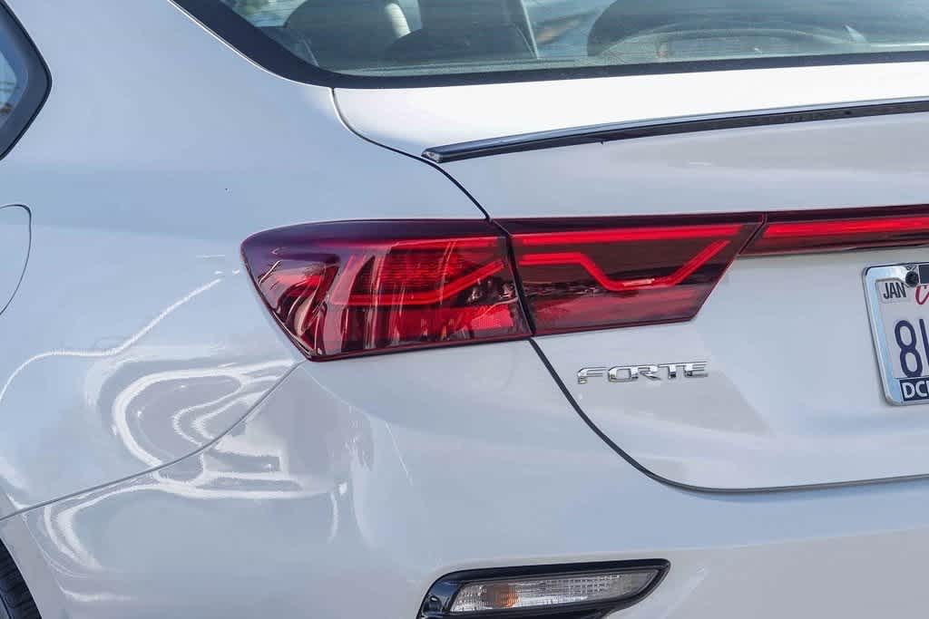 Thumbnail: 2021 Kia Forte - 7