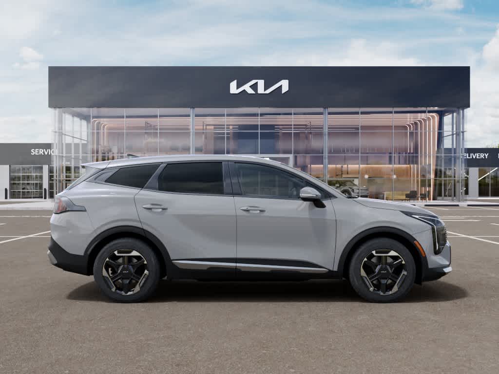 Thumbnail: 2026 Kia Sportage - 7