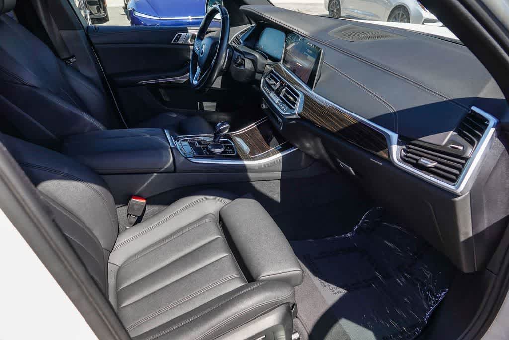 Thumbnail: 2020 BMW X5 - 14