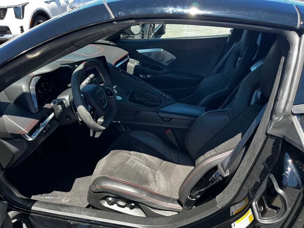 Thumbnail: 2021 Chevrolet Corvette - 18