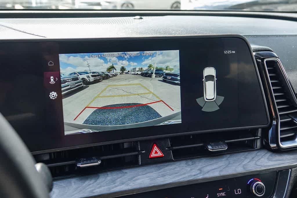 Thumbnail: 2023 Kia Sportage - 22