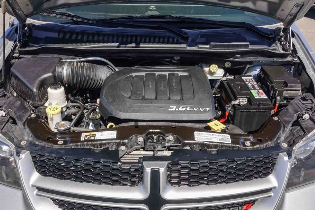 Thumbnail: 2018 Dodge Grand Caravan - 25