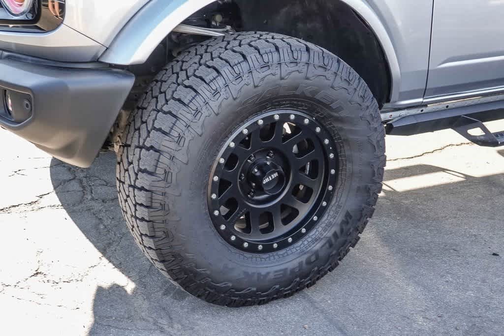 Thumbnail: 2022 Ford Bronco - 9