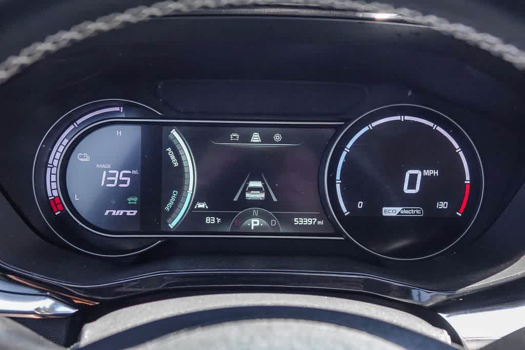 Thumbnail: 2022 Kia Niro - 23