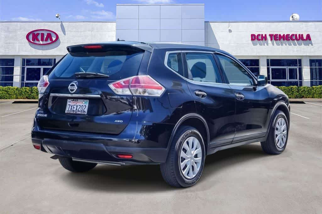 Thumbnail: 2016 Nissan Rogue - 3