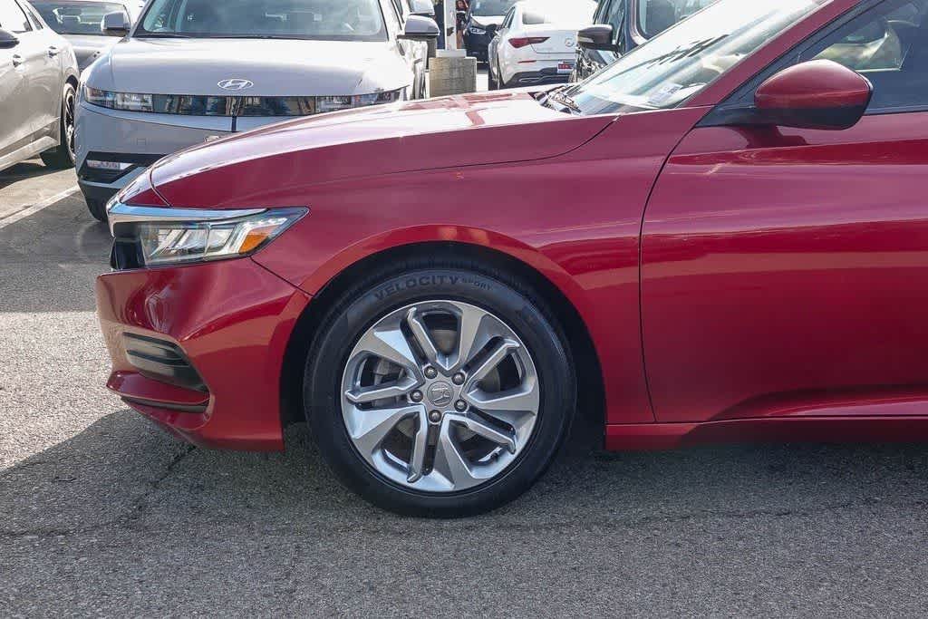 Thumbnail: 2018 Honda Accord - 9