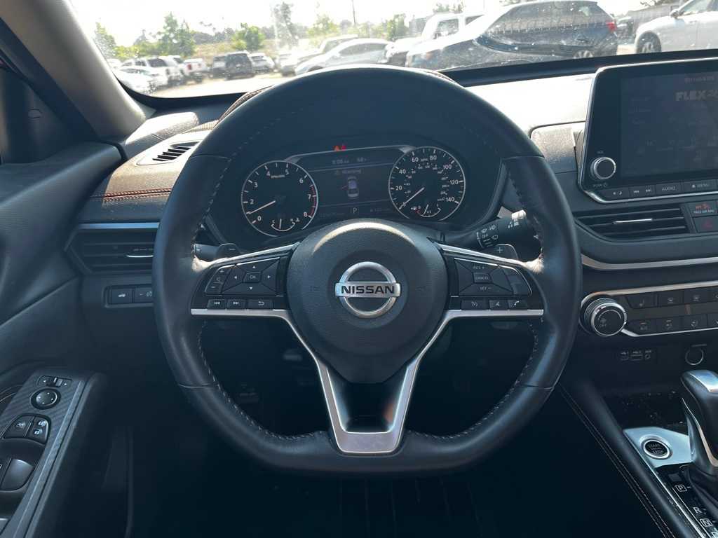 Thumbnail: 2021 Nissan Altima - 21