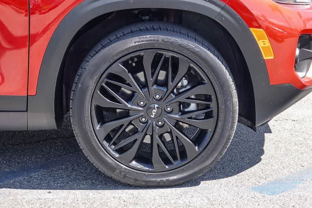 Thumbnail: 2022 Kia Seltos - 10